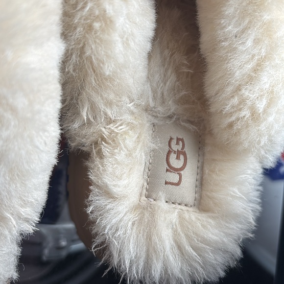 Women’s Ugg disquette slipper - Picture 2 of 4